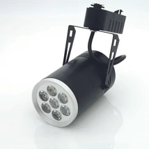 LED reflektor 7*1W, beltéri, meleg fehér fény LED reflektor 7*1W, beltéri, meleg fehér fény