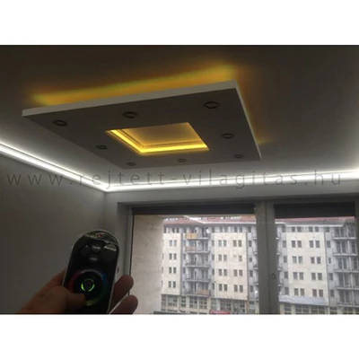120cm-es négyzet álmennyezet sziget színes LED szalag világítással | N-120-RGB